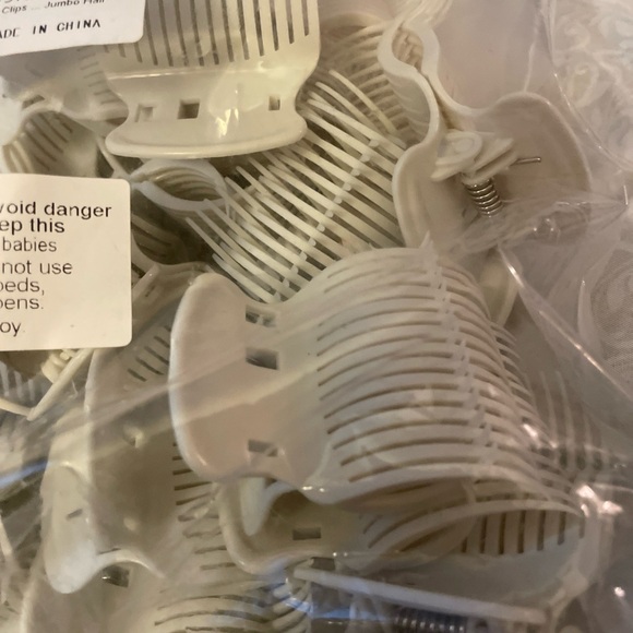 24 PCs Hair Rollers Clip Hot Roller Clips Insulation curlers - Picture 3 of 6